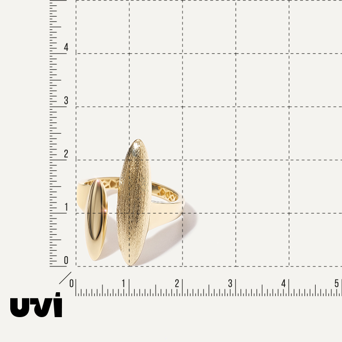 Незамкнутое кольцо из желтого золота