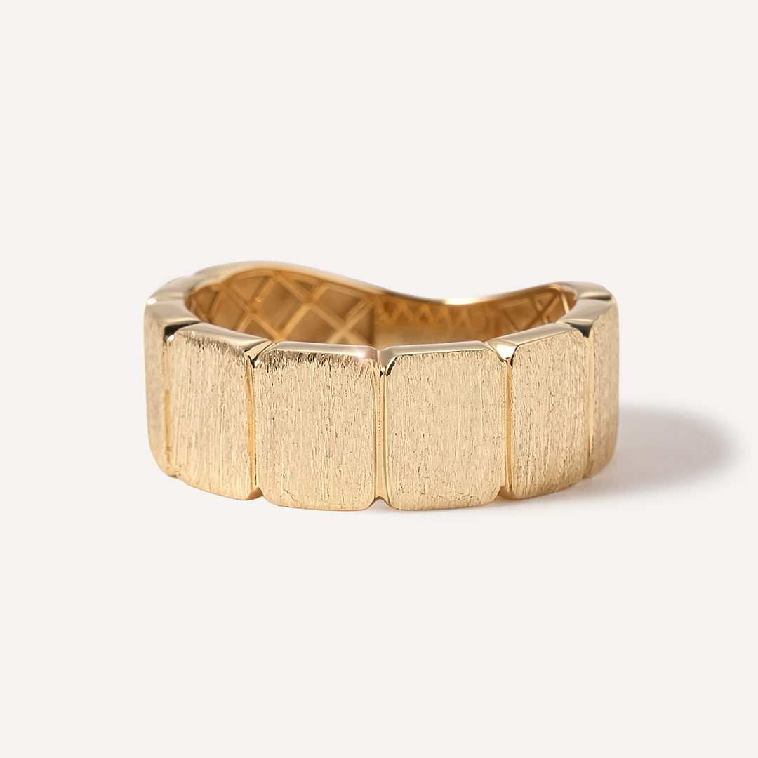 Кольцо из желтого золота