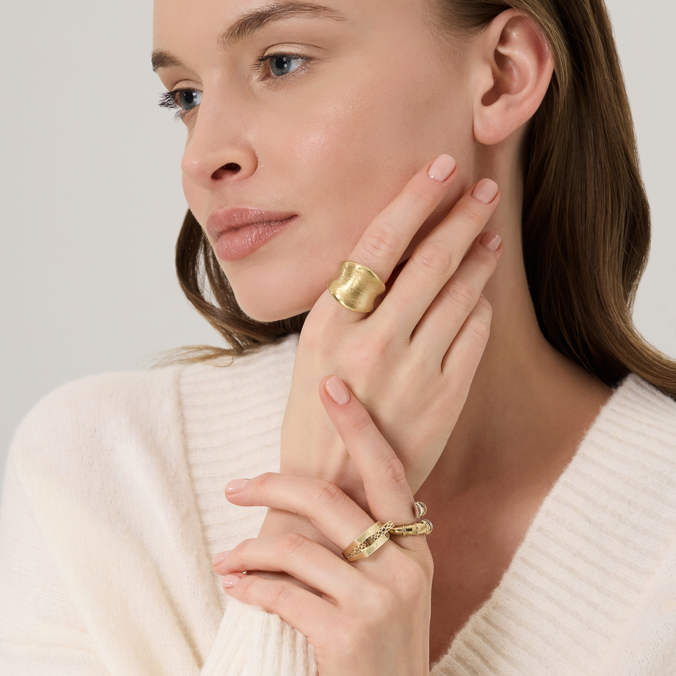 Кольцо из желтого золота