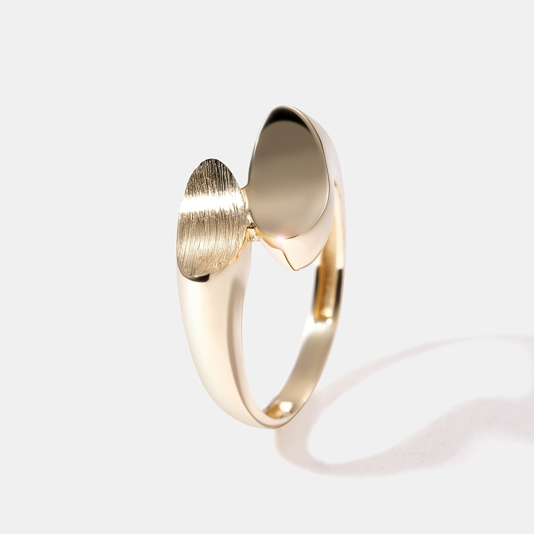 Кольцо из желтого золота