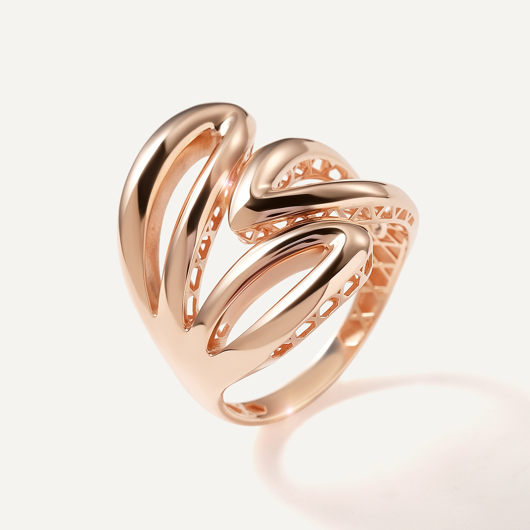 Незамкнутое кольцо из золота