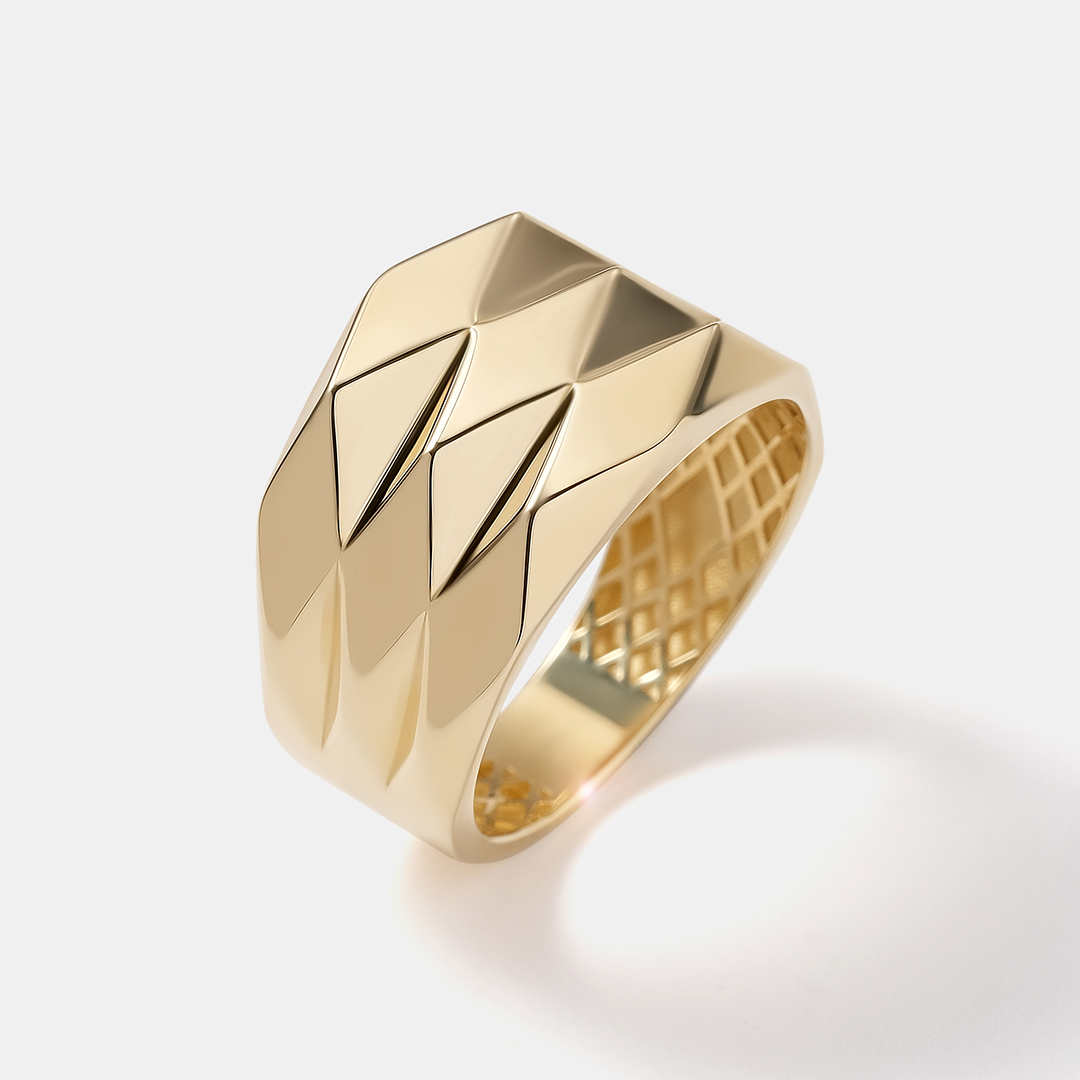 Кольцо из желтого золота