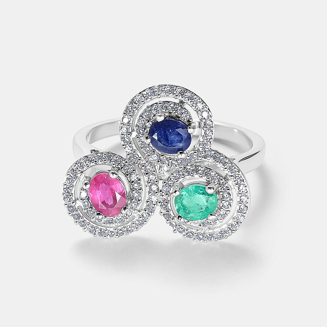 Серебряное кольцо с драгоценными камнями