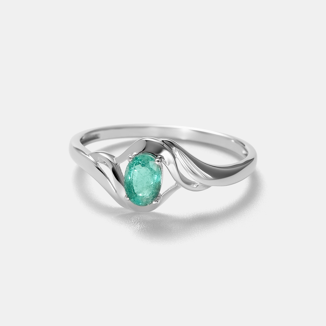 Серебряное кольцо с изумрудом