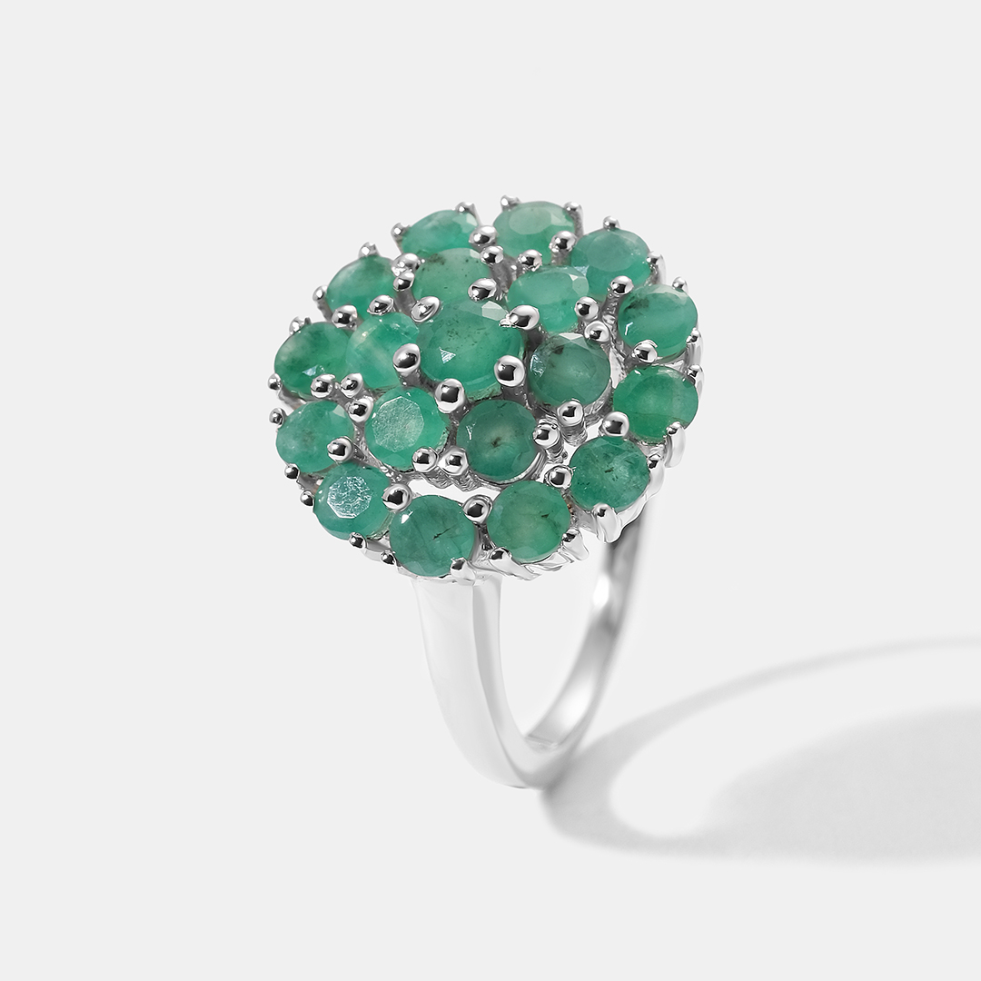Серебряное кольцо с изумрудами
