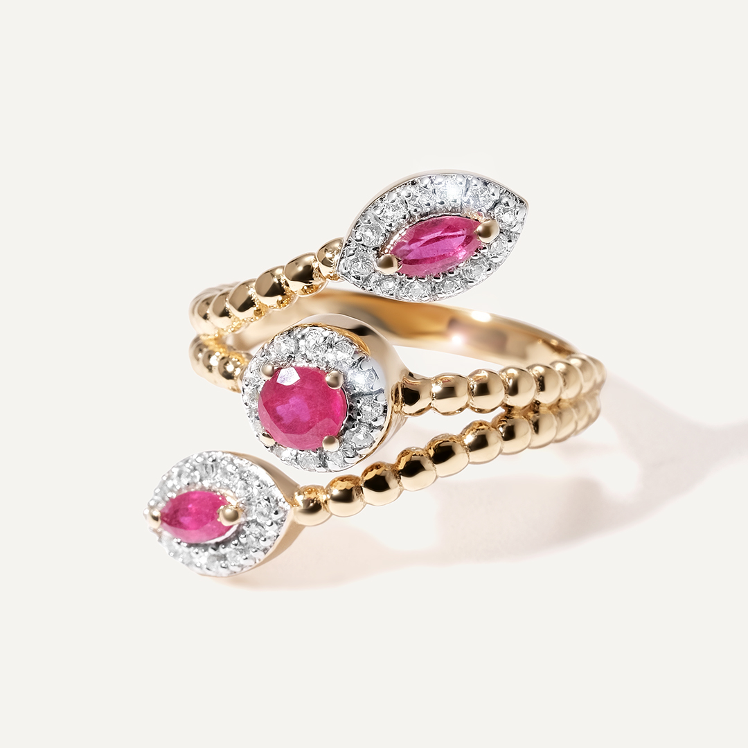 Серебряное кольцо с рубинами