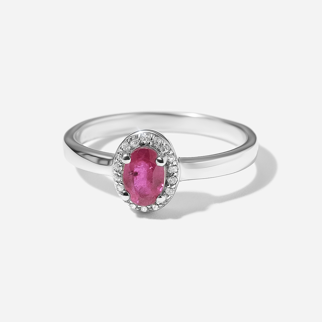 Серебряное кольцо с рубином
