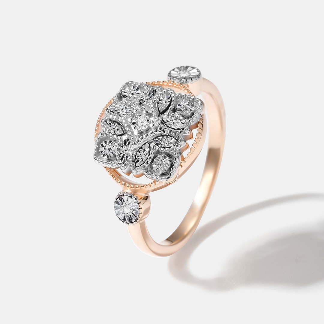 Серебряное кольцо с бриллиантами