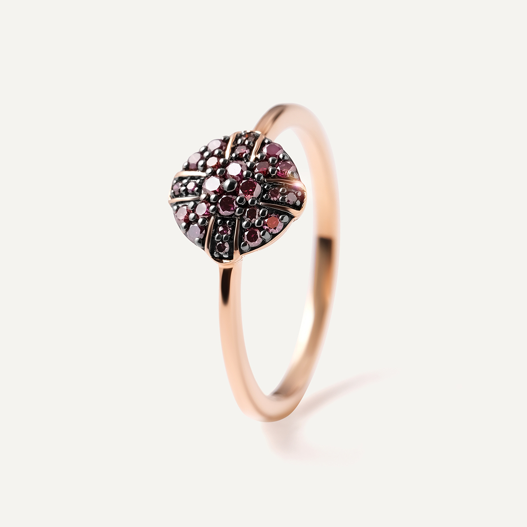 Серебряное кольцо с розовыми бриллиантами