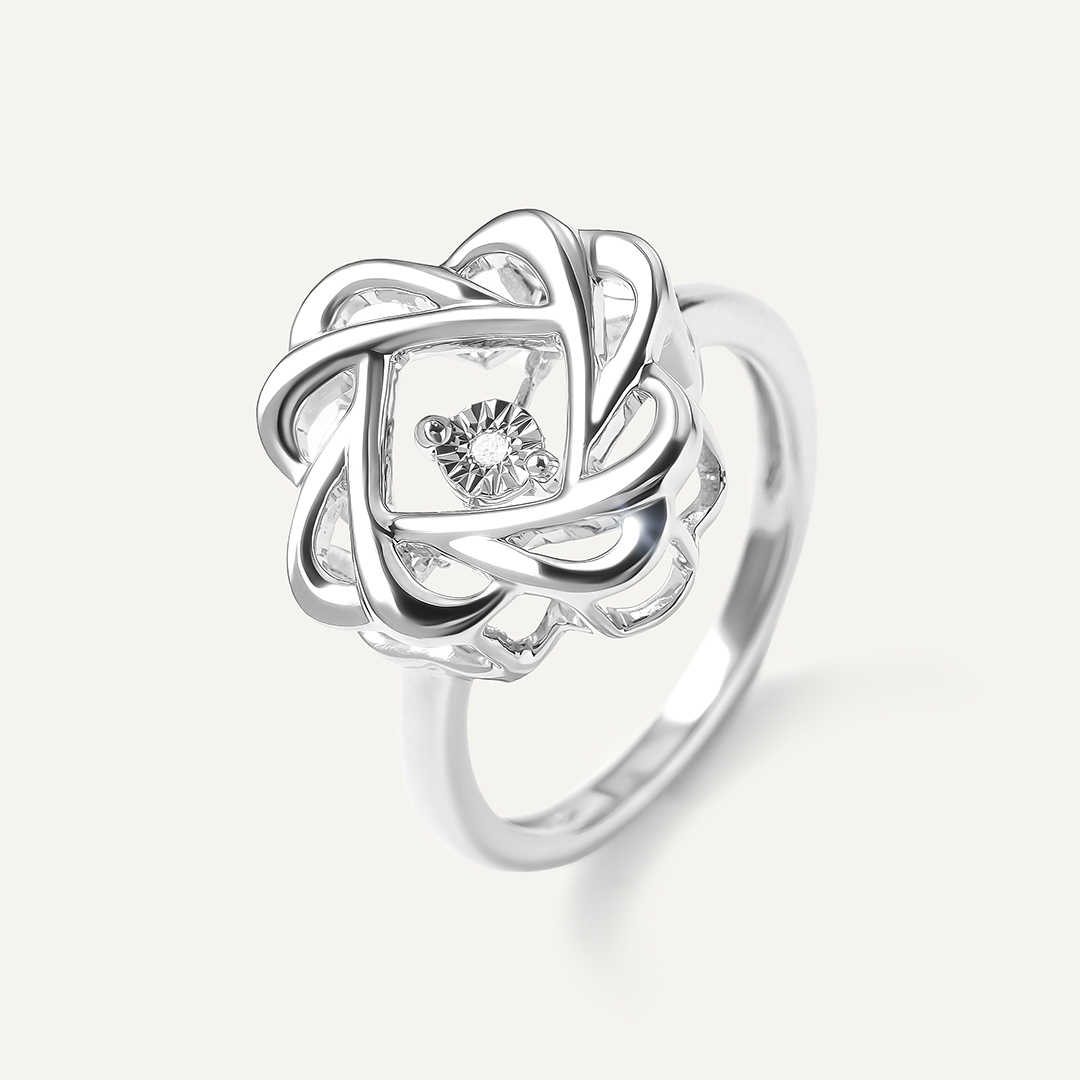 Серебряное кольцо с бриллиантом "Танцующий камень"