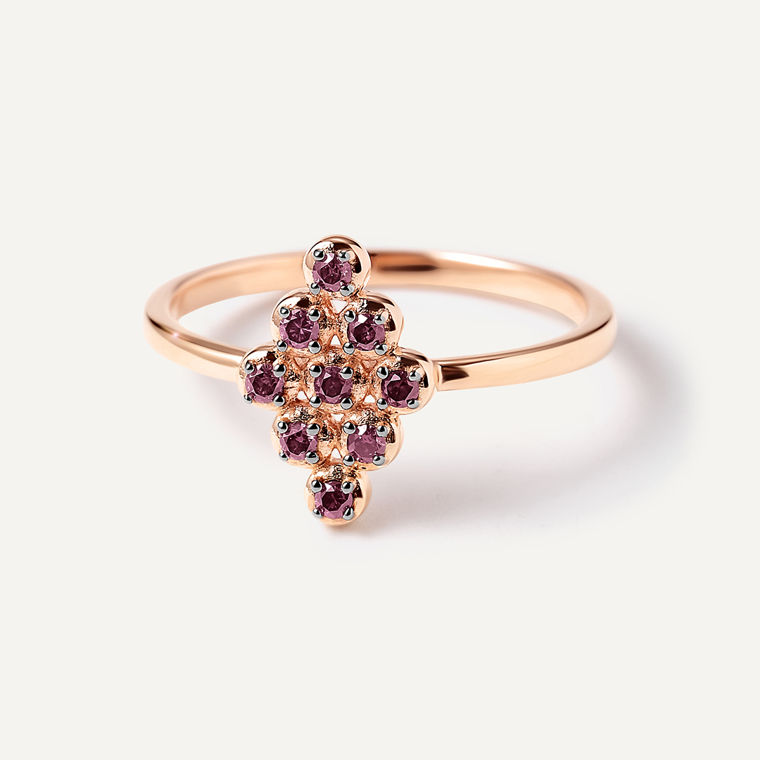 Серебряное кольцо с розовыми бриллиантами