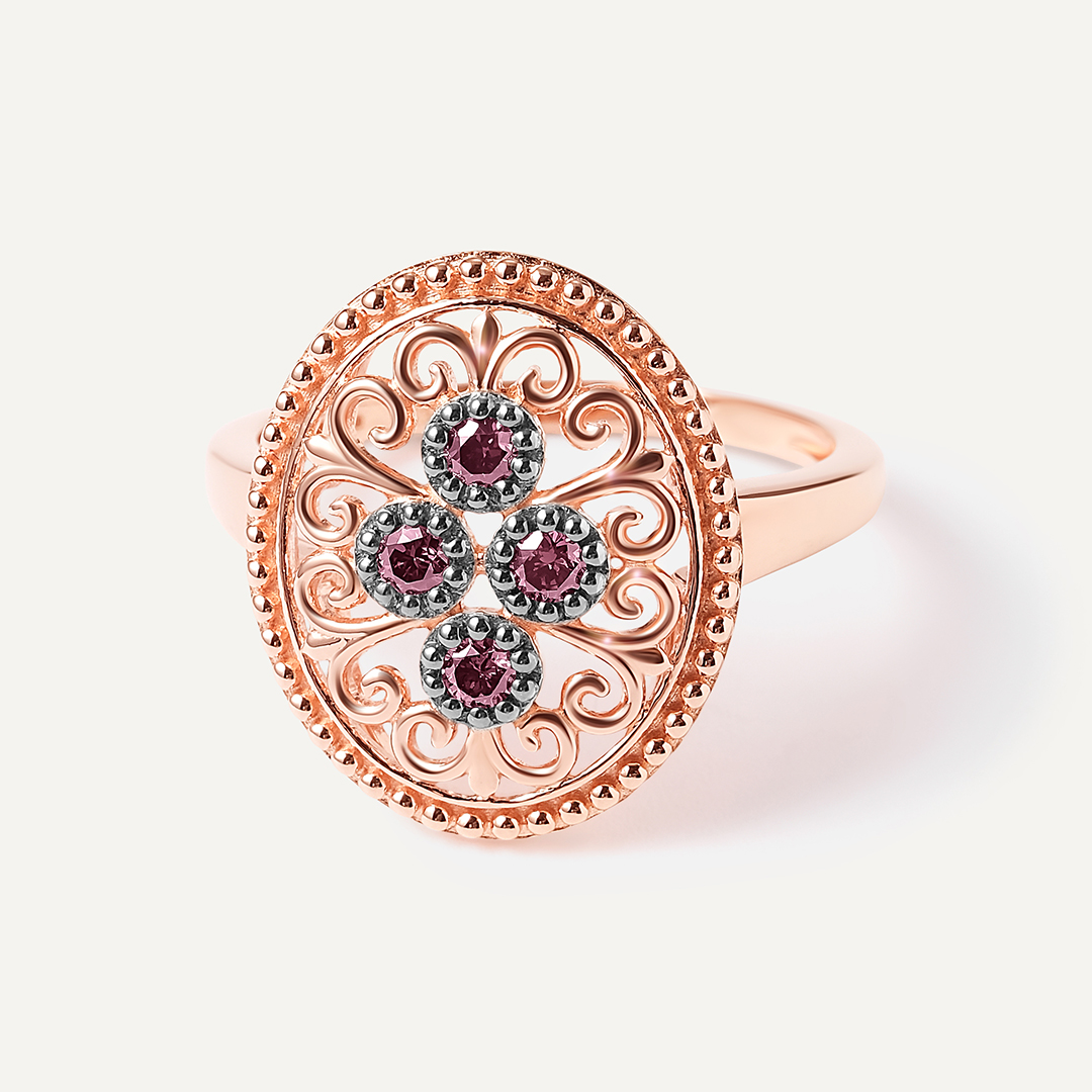 Серебряное кольцо с розовыми бриллиантами