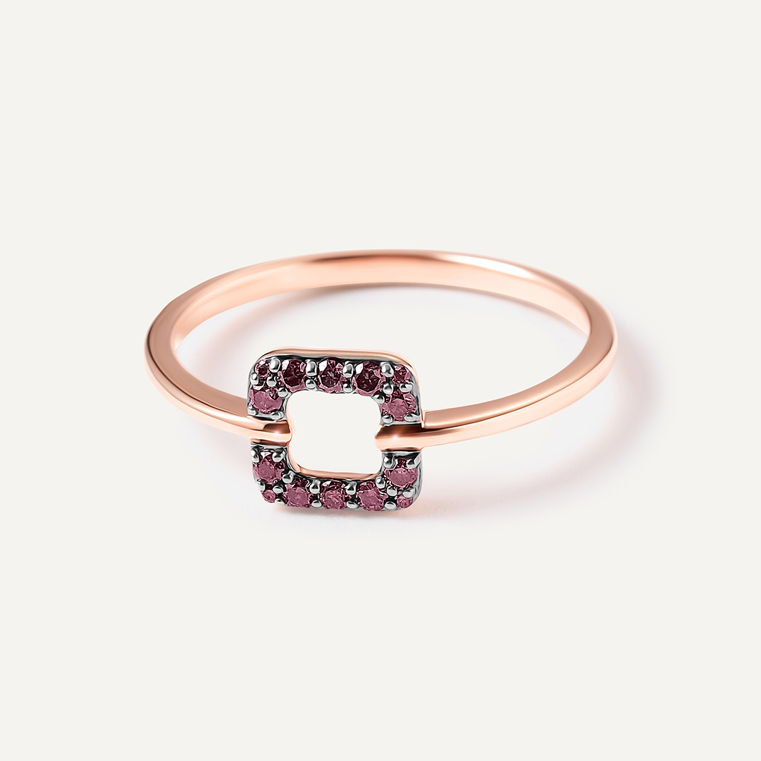 Серебряное кольцо с розовыми бриллиантами