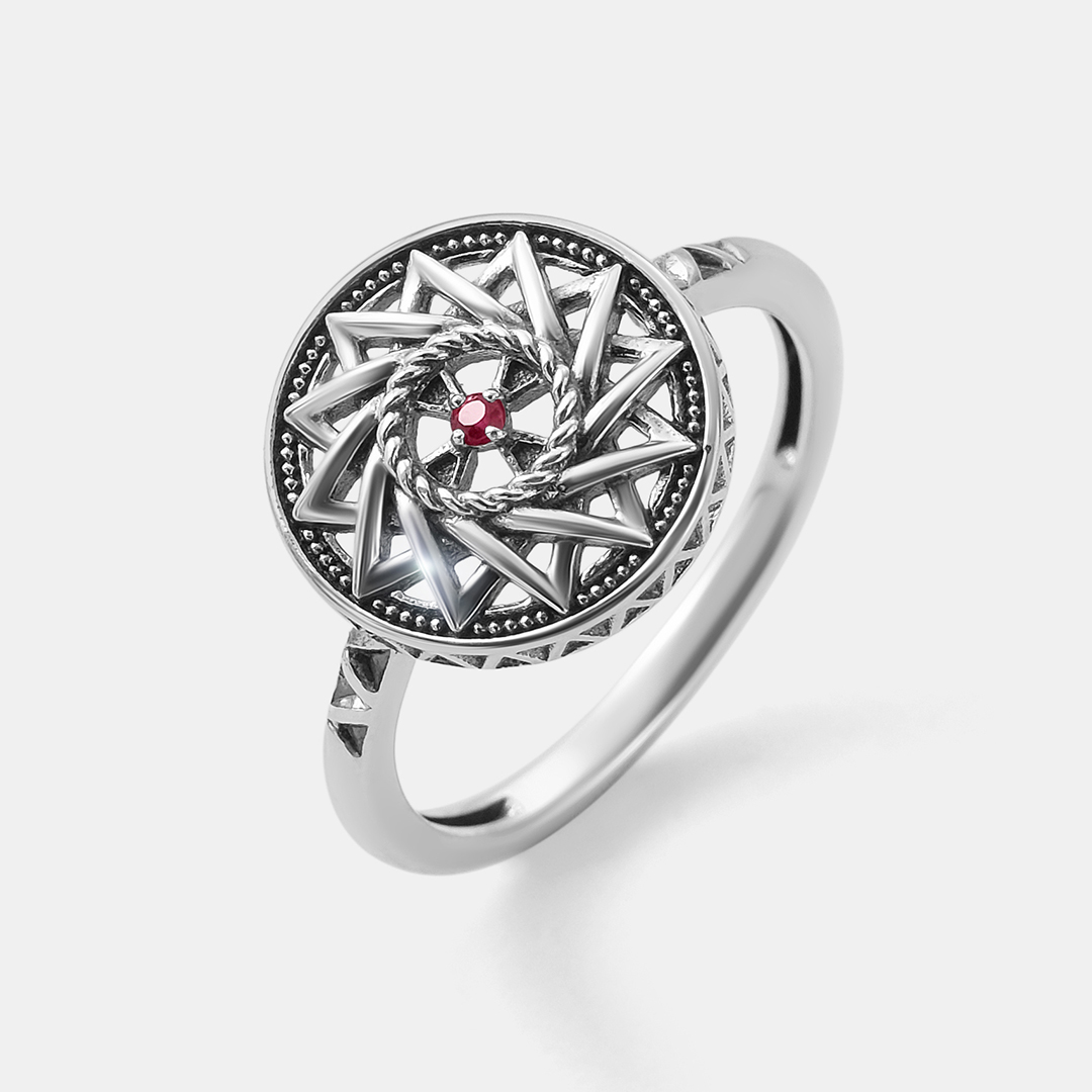 Серебряное кольцо с рубином "Эрцгамма"