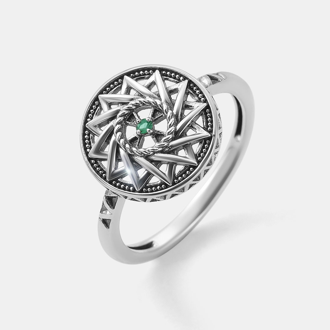 Серебряное кольцо с изумрудом "Эрцгамма"
