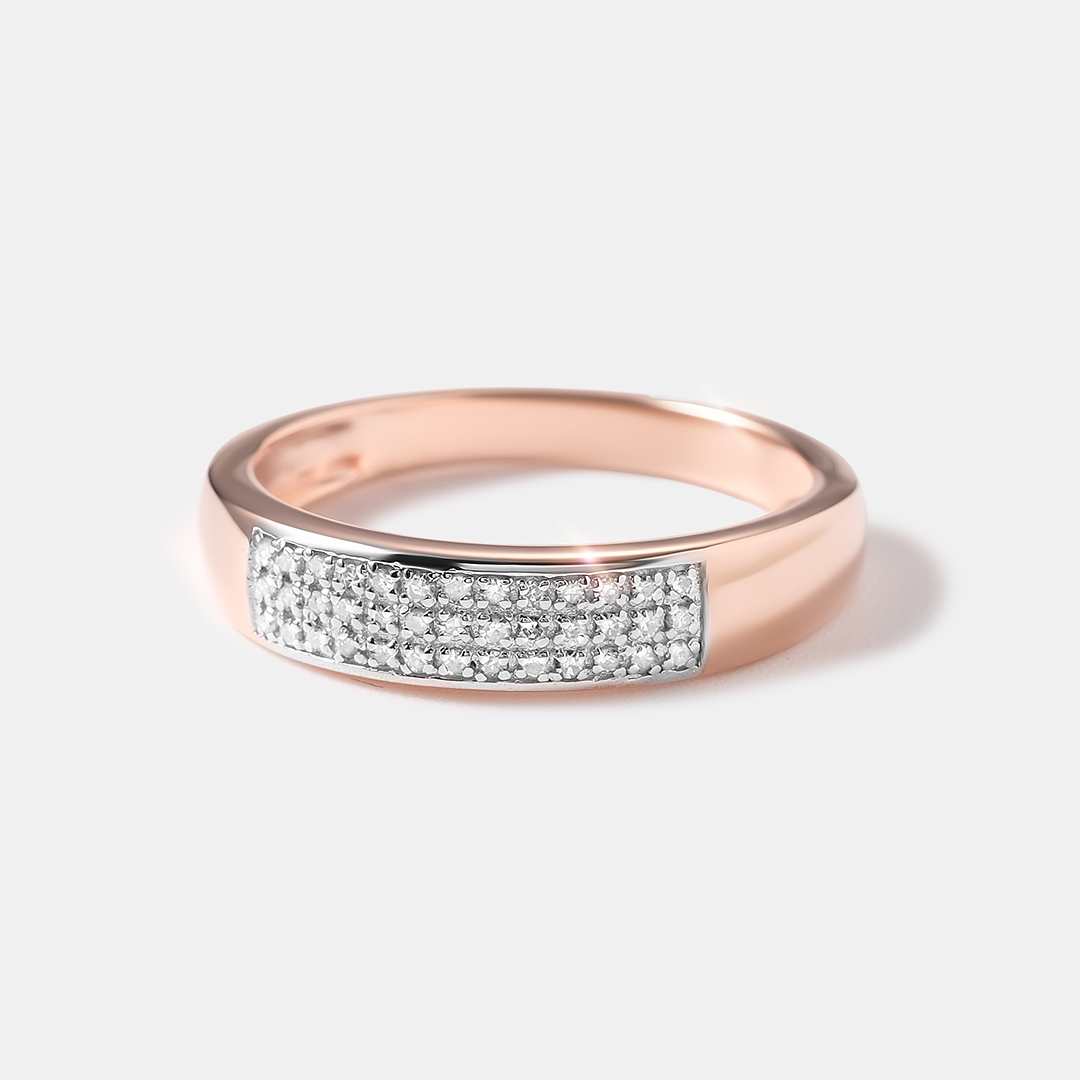 Серебряное кольцо с бриллиантами