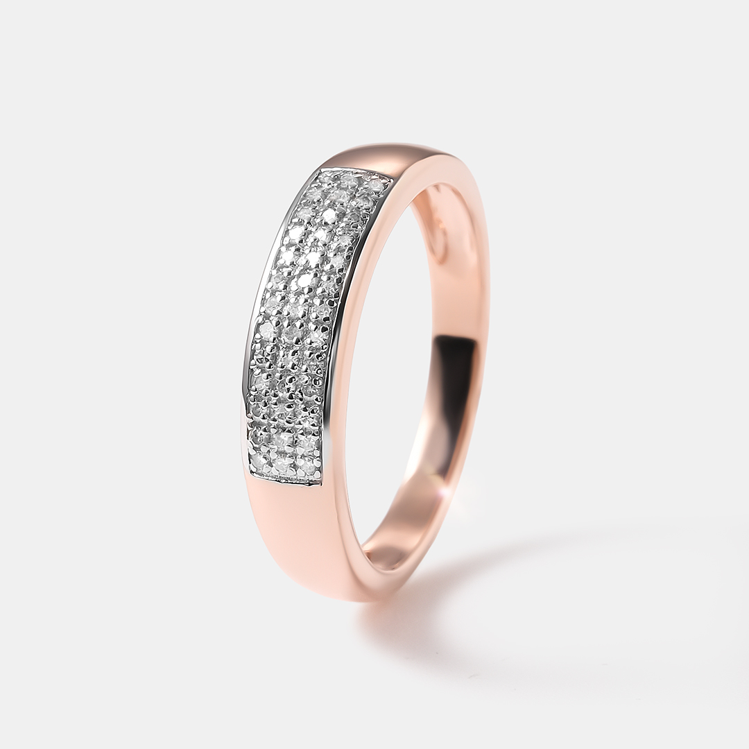 Серебряное кольцо с бриллиантами