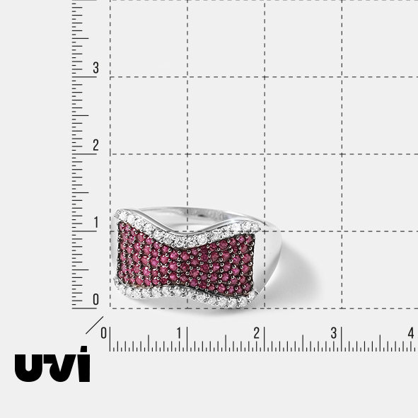 Серебряное кольцо с рубинами