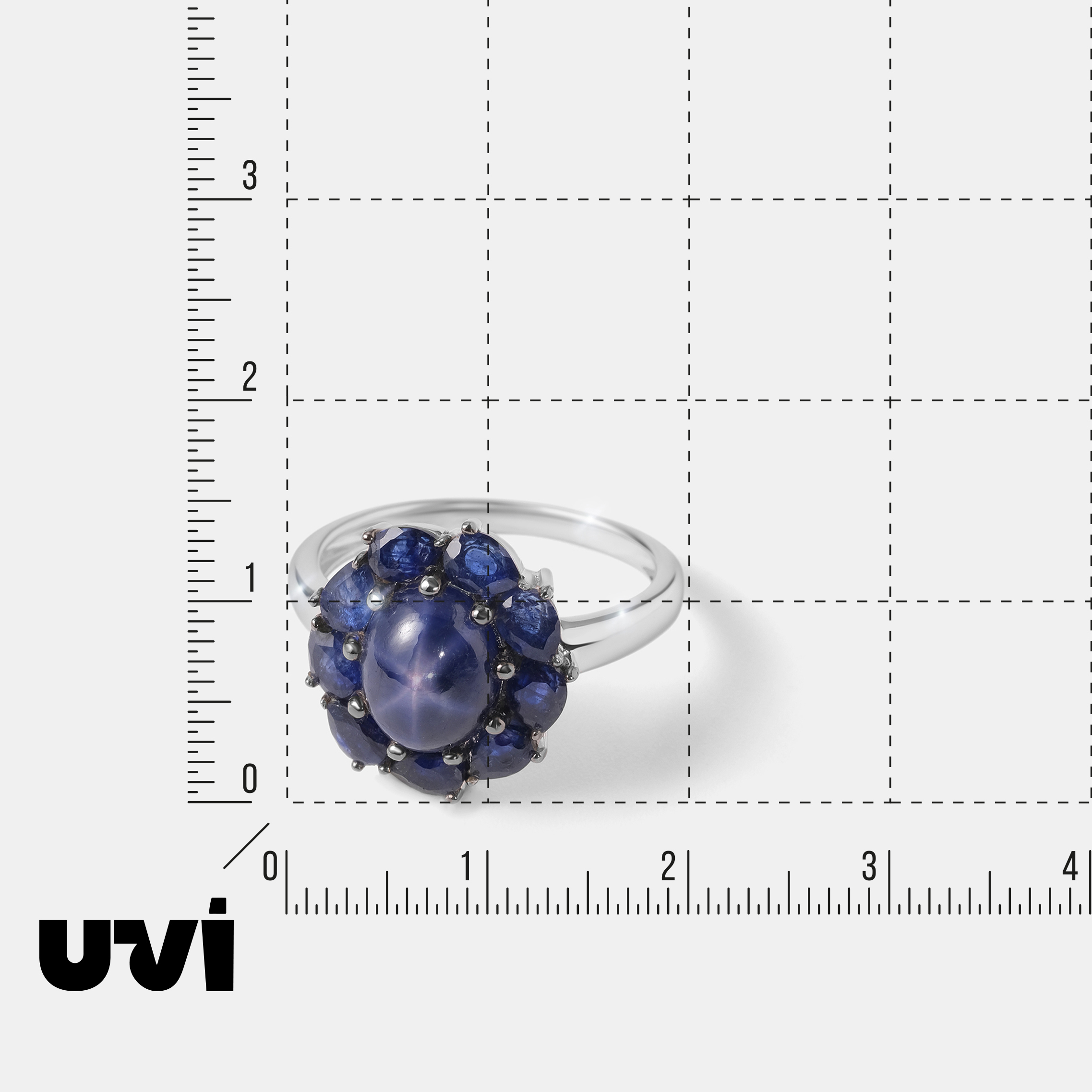 Серебряное кольцо с сапфирами