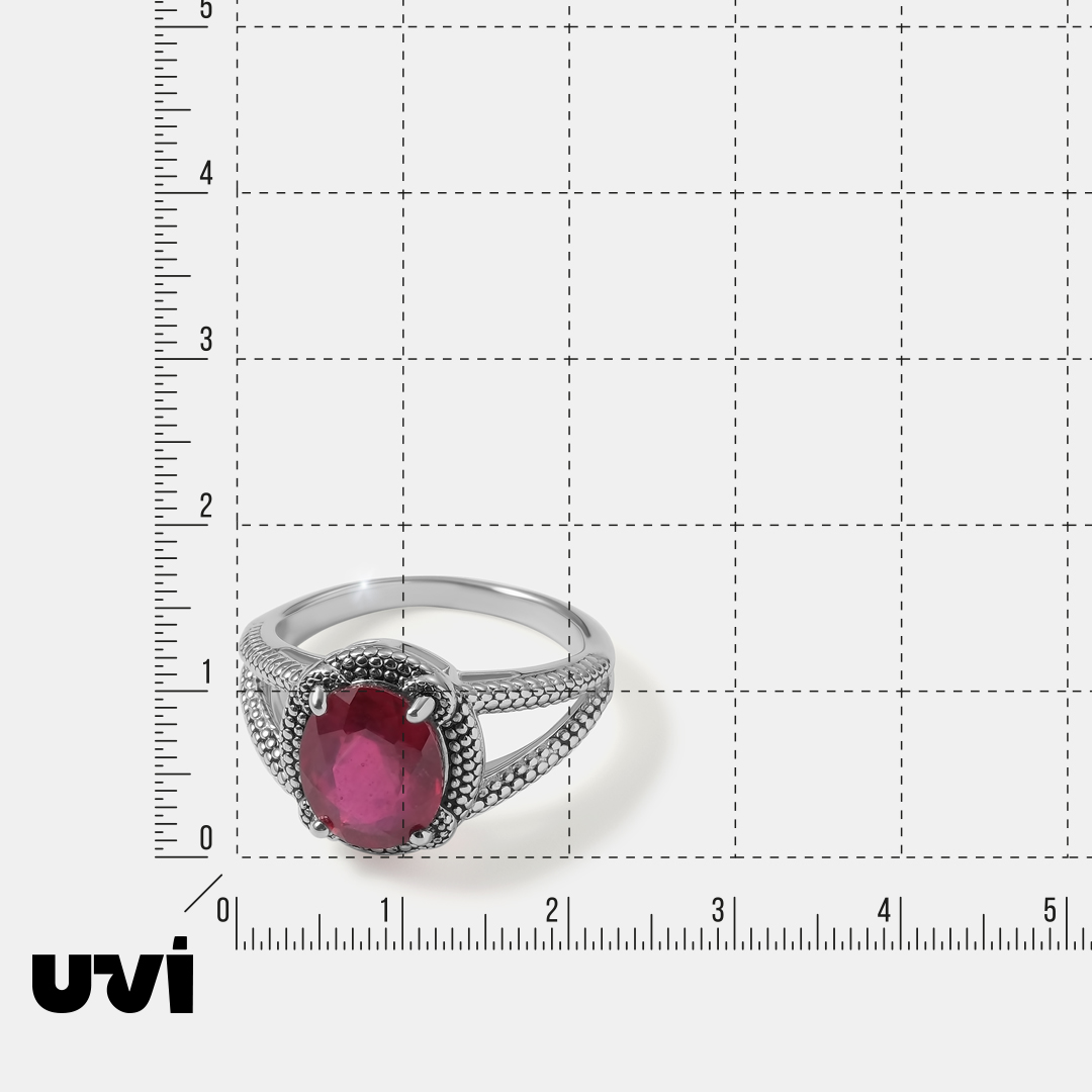 Серебряное кольцо с рубином