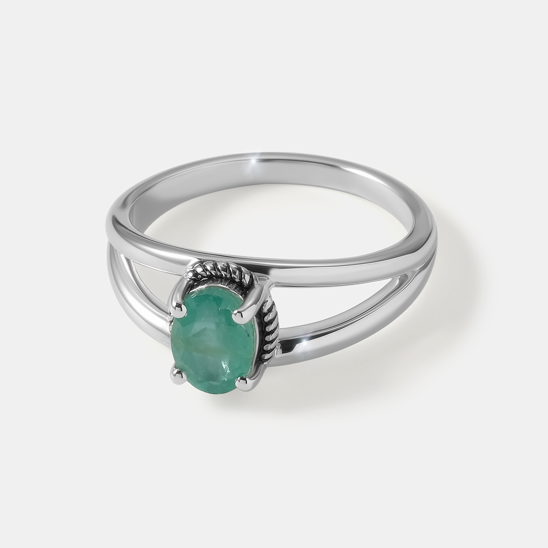 Серебряное кольцо с изумрудом