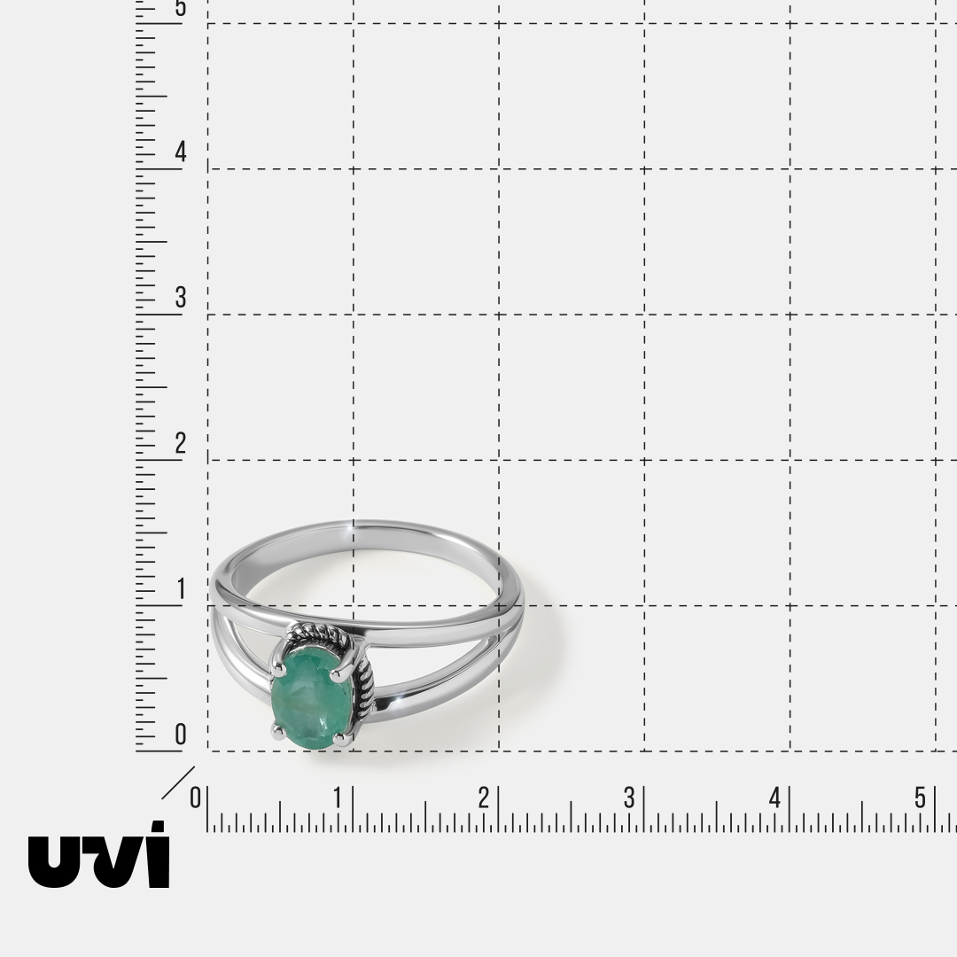 Серебряное кольцо с изумрудом