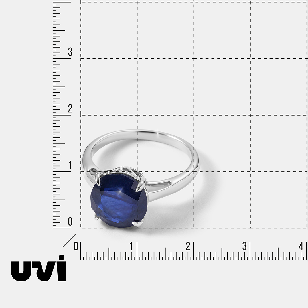 Серебряное кольцо с сапфиром