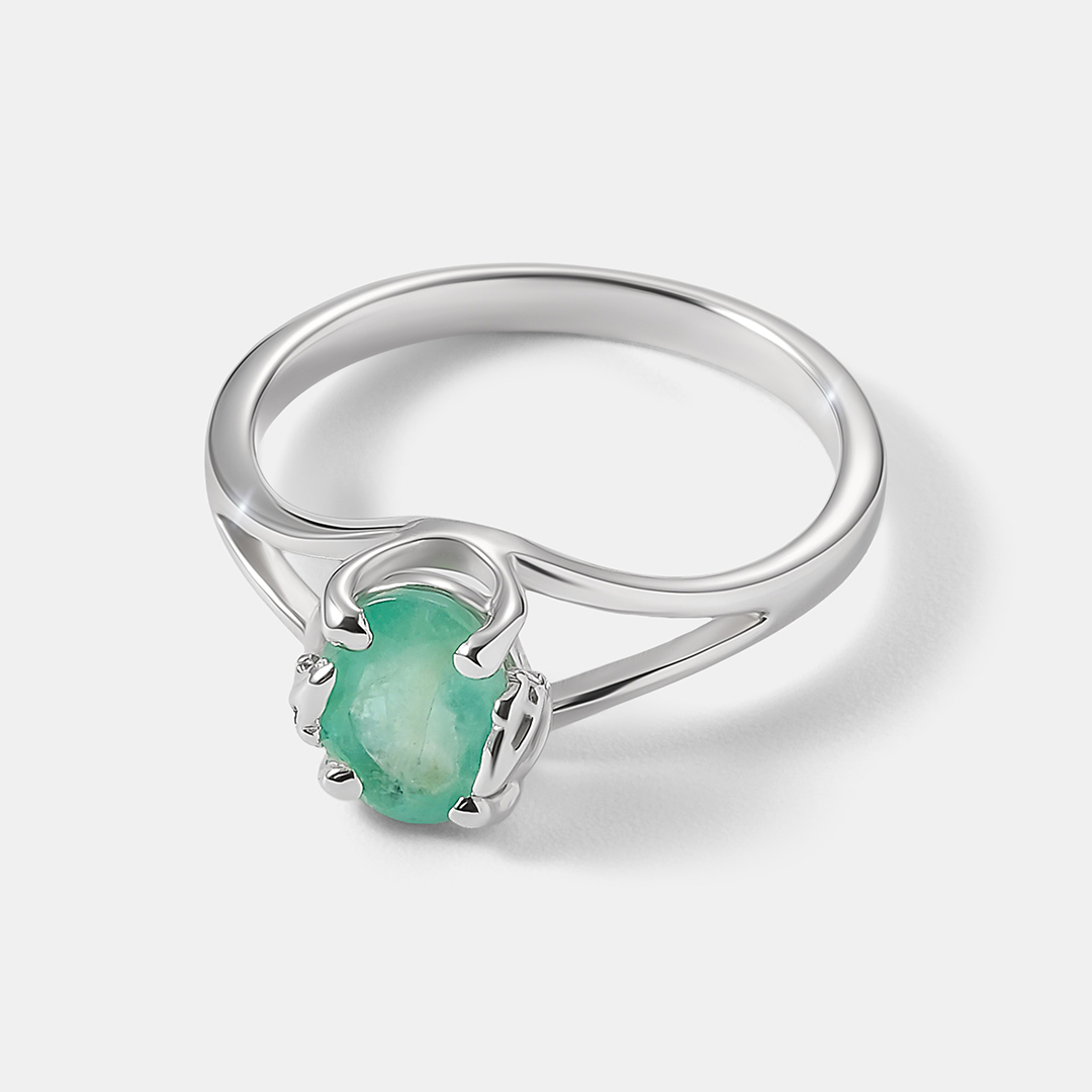 Серебряное кольцо с изумрудом