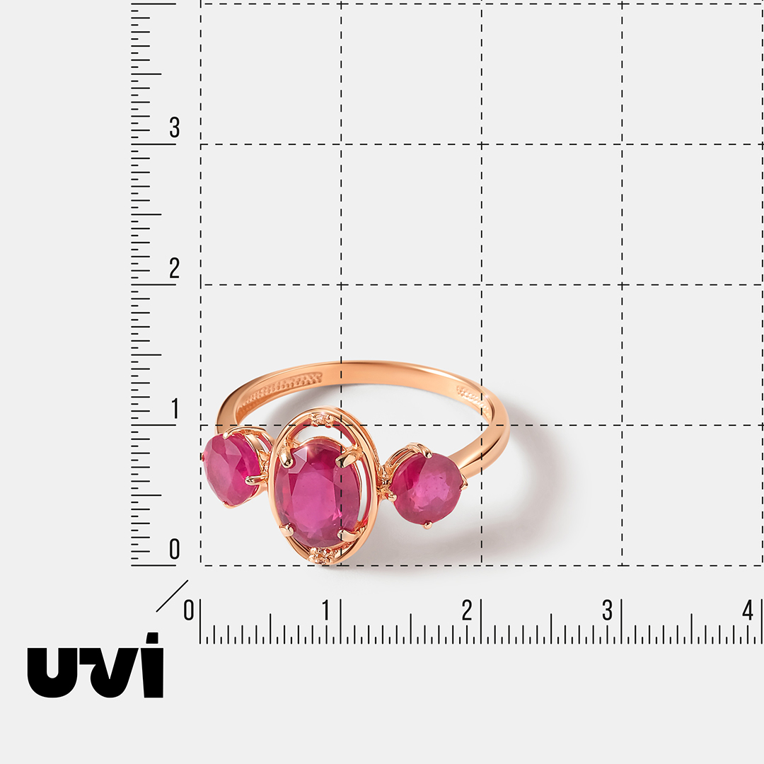 Серебряное кольцо с рубинами