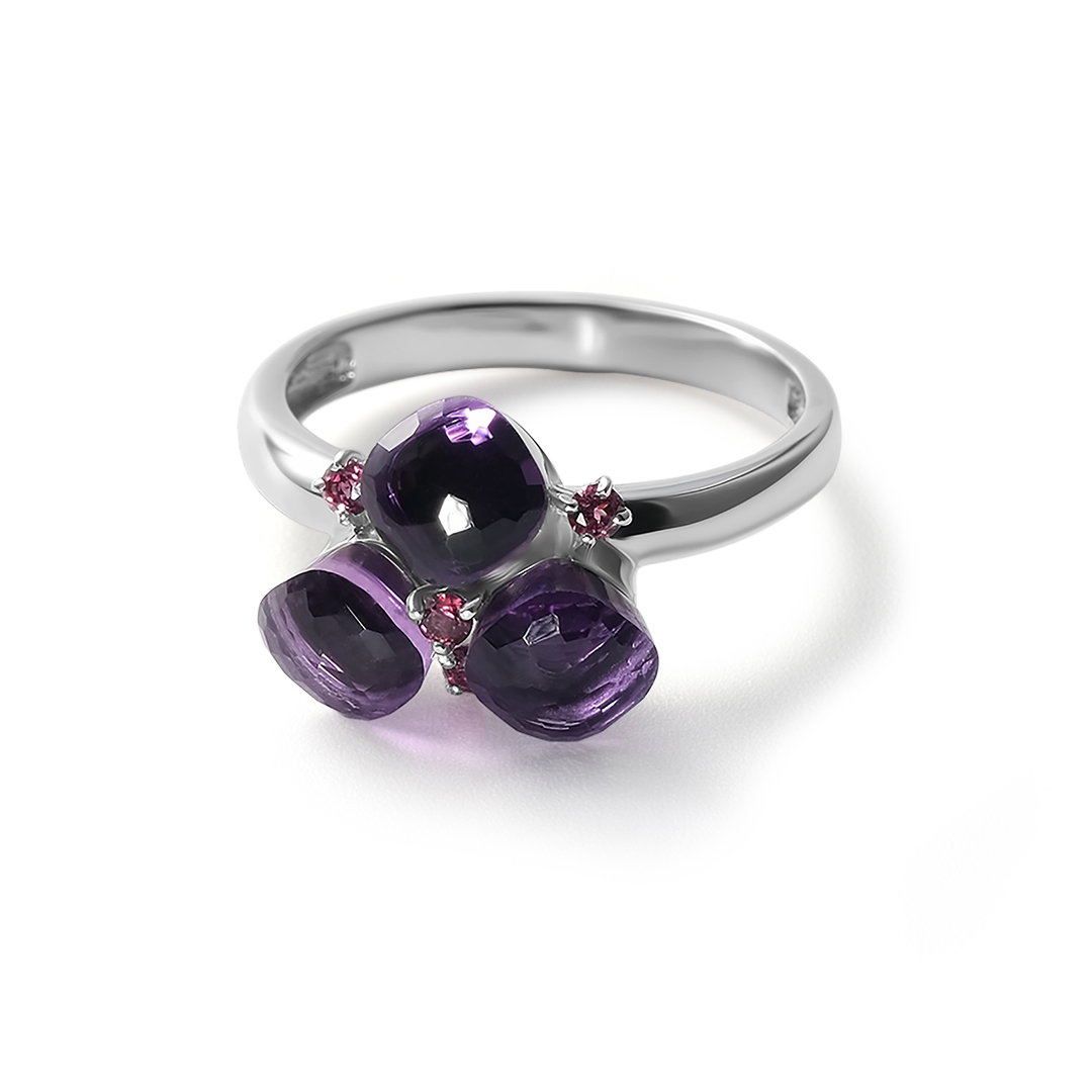 Серебряное кольцо с аметистами