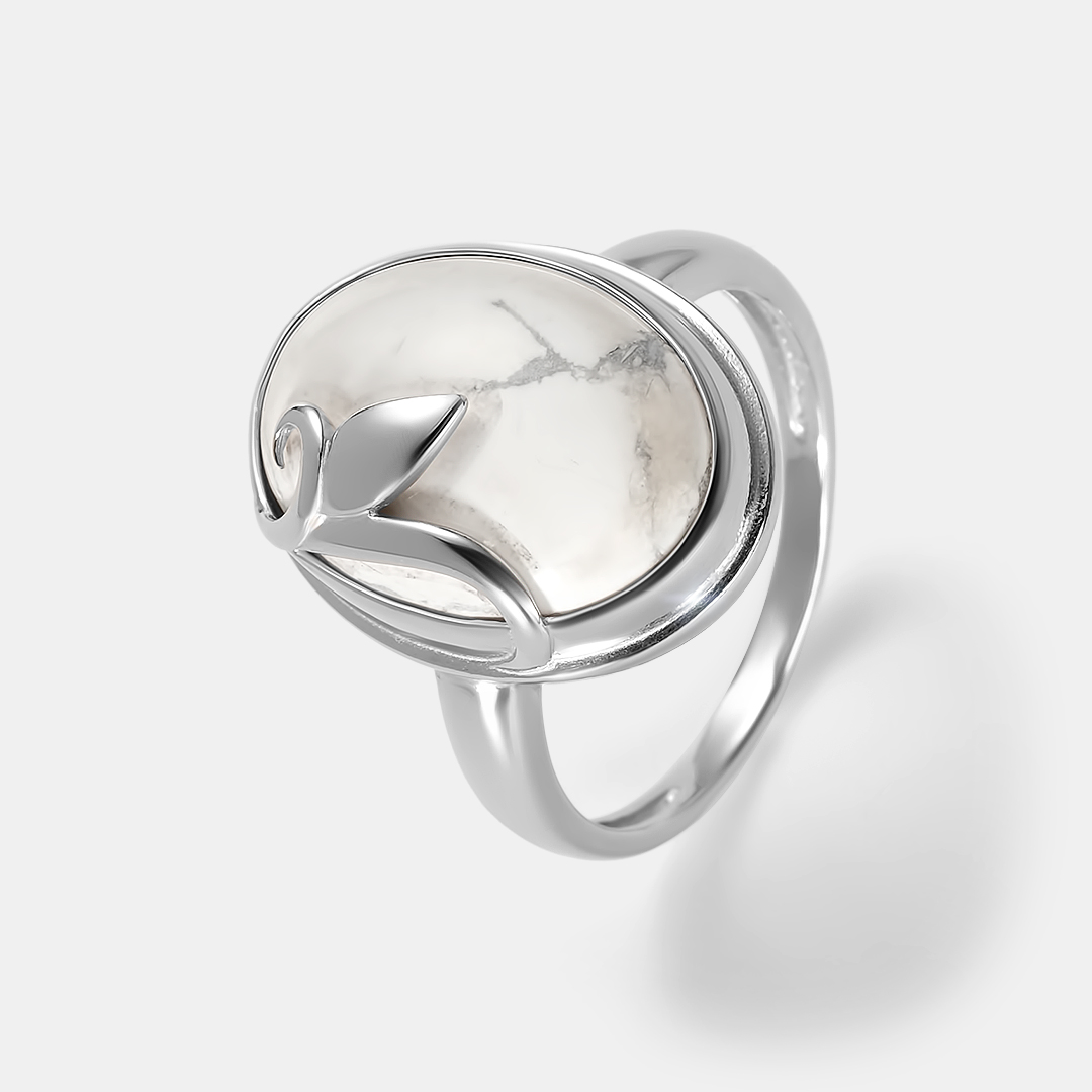 Серебряное кольцо с кахолонгом