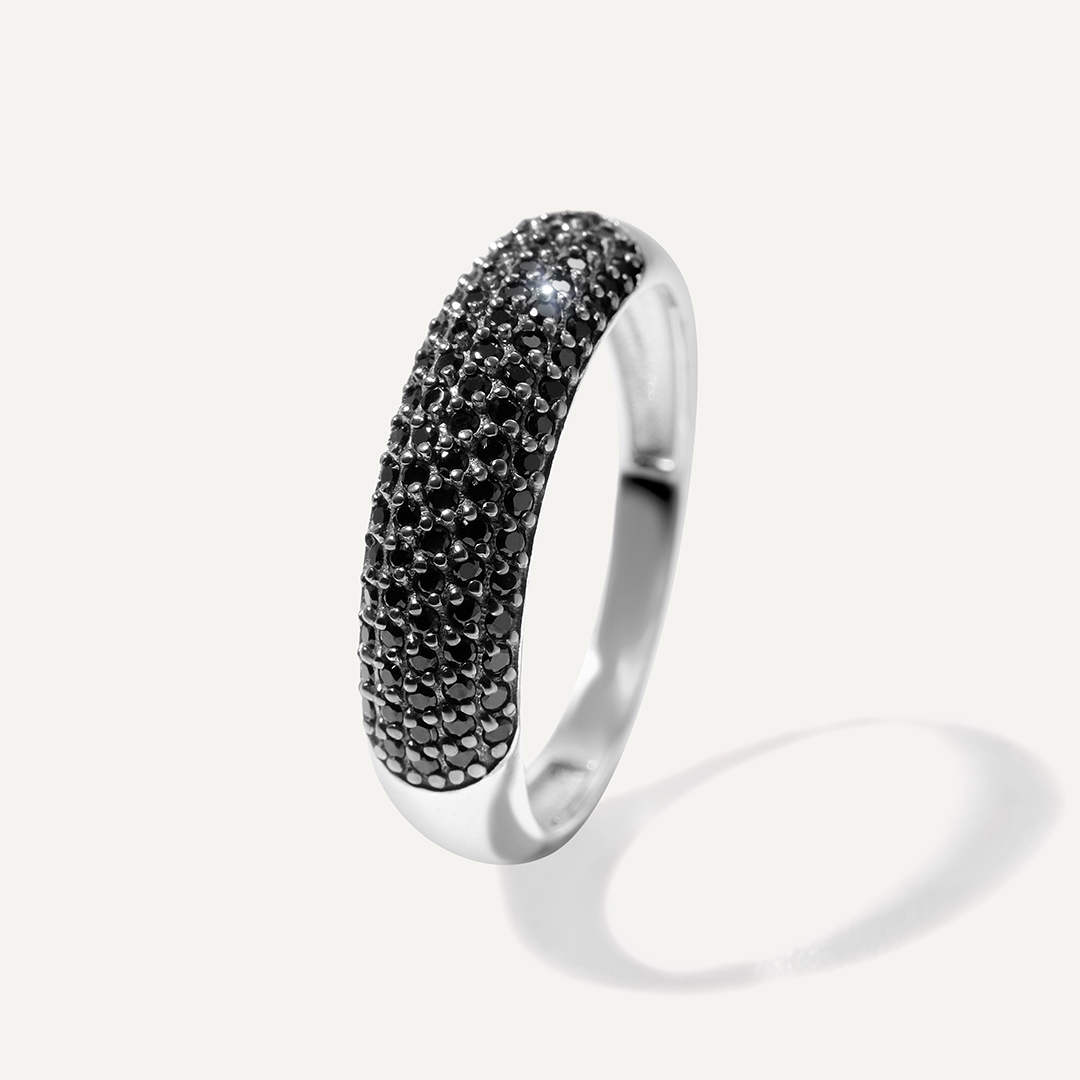 Серебряное кольцо со шпинелью