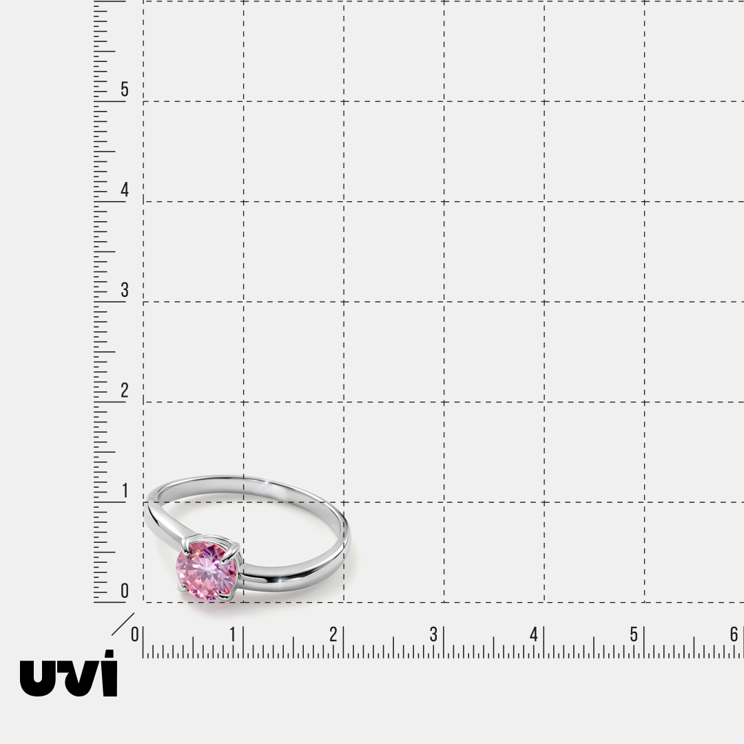 Серебряное кольцо с муассанитом