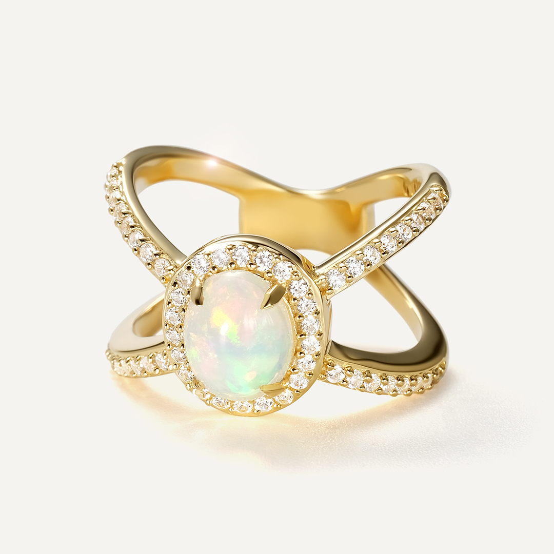 Серебряное кольцо с опалом