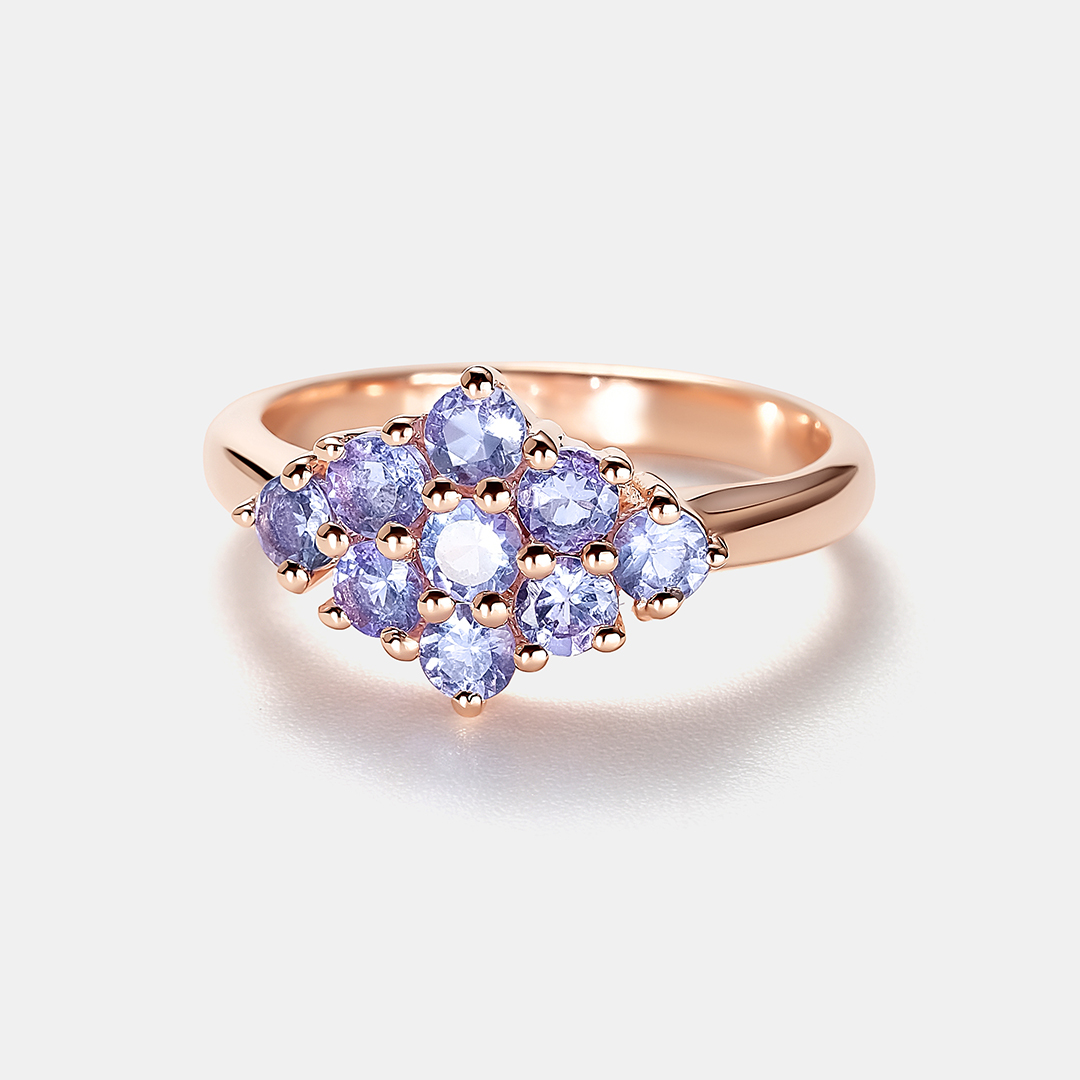 Серебряное кольцо с танзанитами