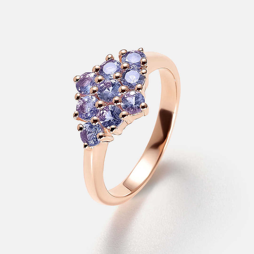 Серебряное кольцо с танзанитами