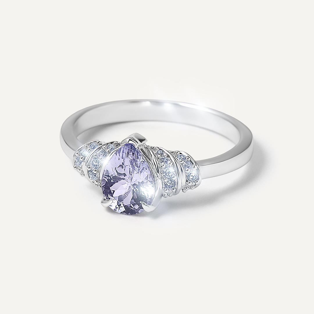 Серебряное кольцо с танзанитом