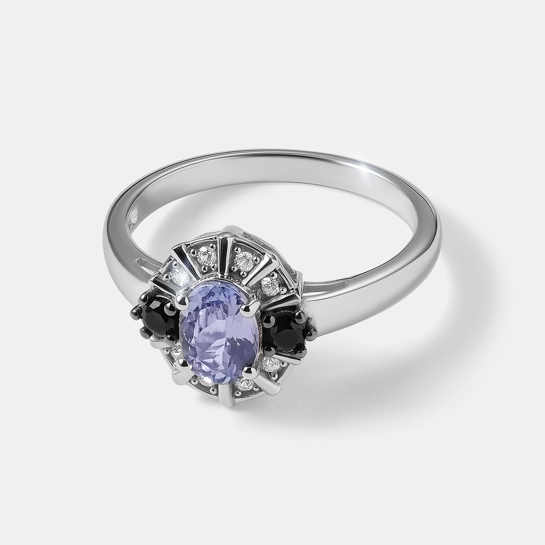 Серебряное кольцо с танзанитом