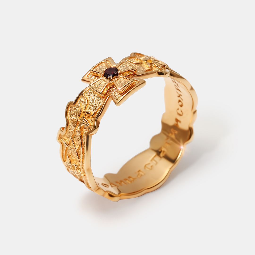 Серебряное кольцо с гранатом "Молитва Богородице"