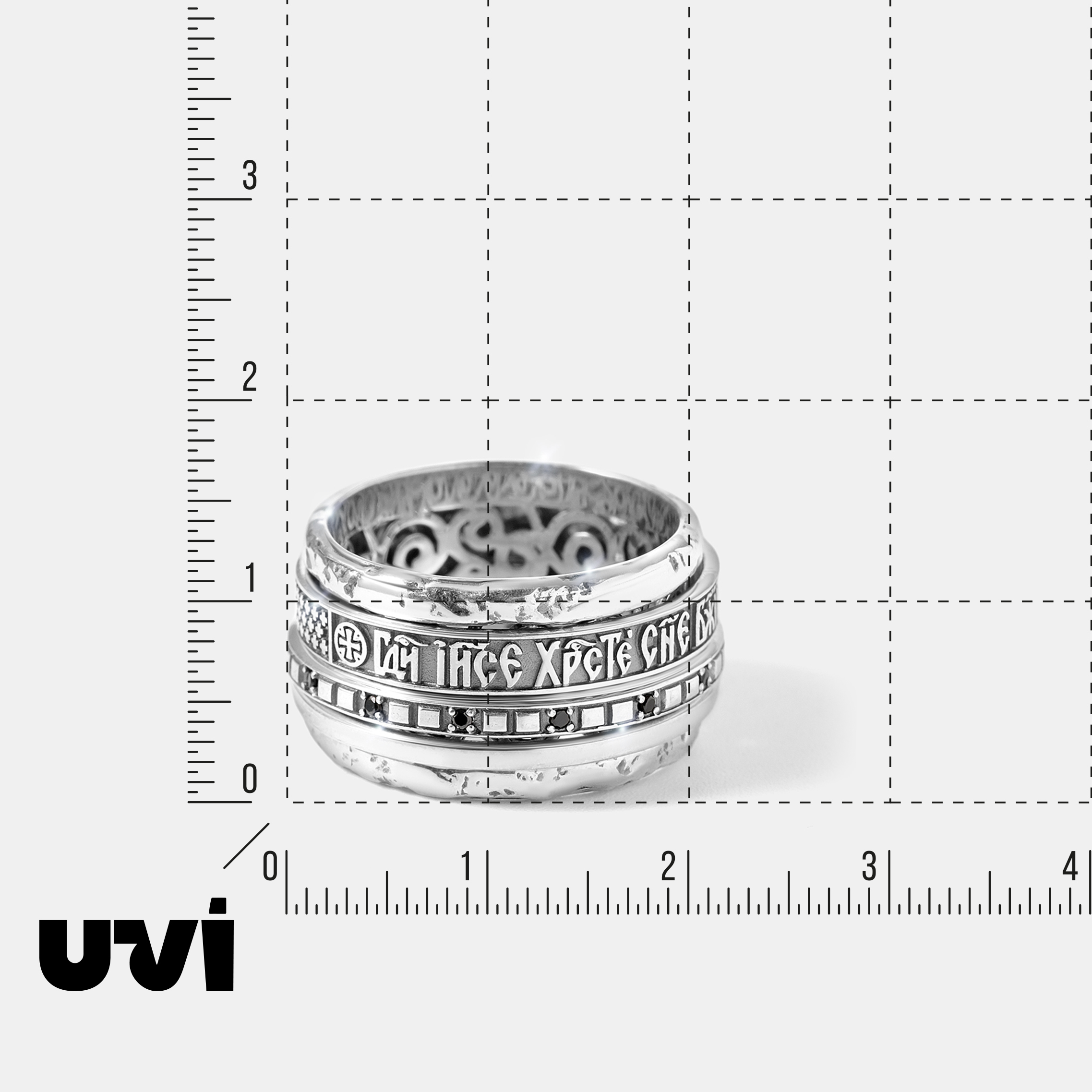 Серебряное кольцо со шпинелью "Иисусова молитва"