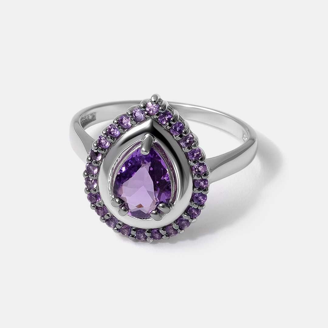 Серебряное кольцо с аметистами
