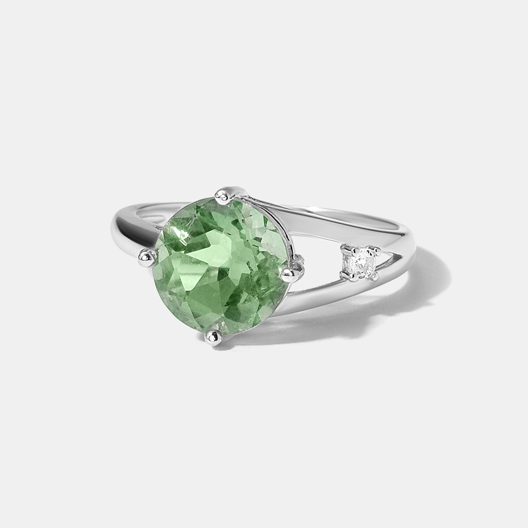 Серебряное кольцо с флюоритом