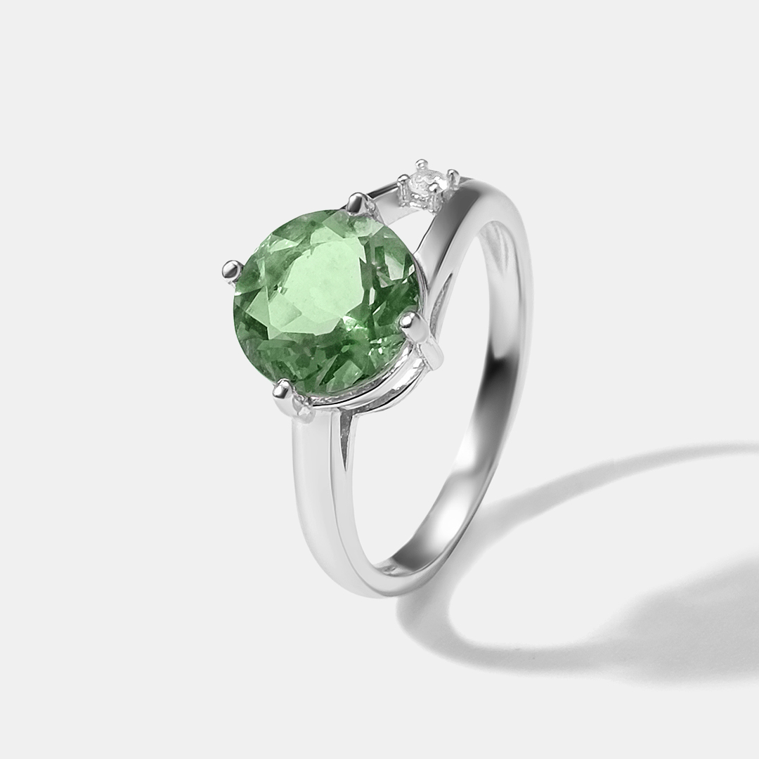 Серебряное кольцо с флюоритом