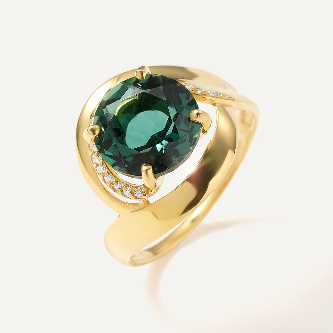 Серебряное кольцо с празиолитом