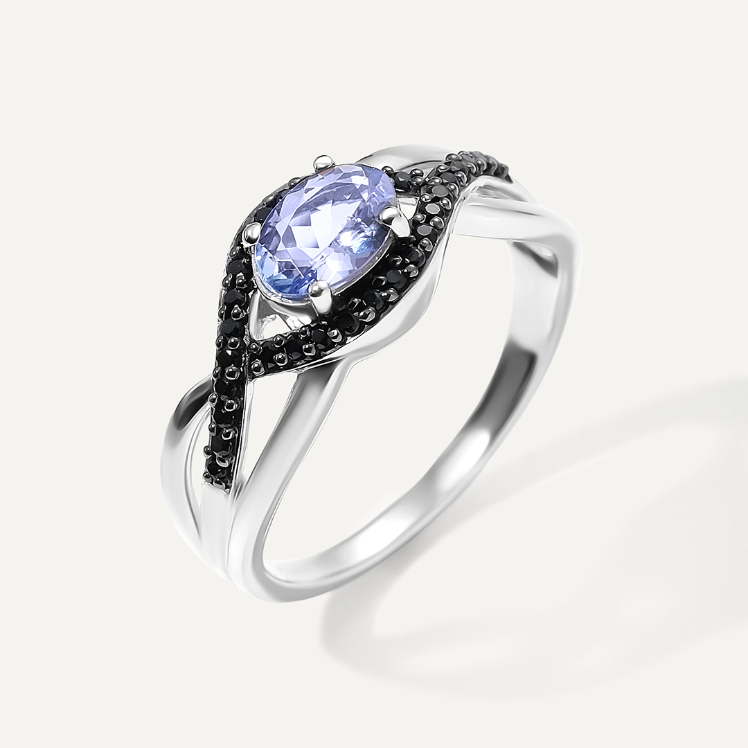 Серебряное кольцо с танзанитом