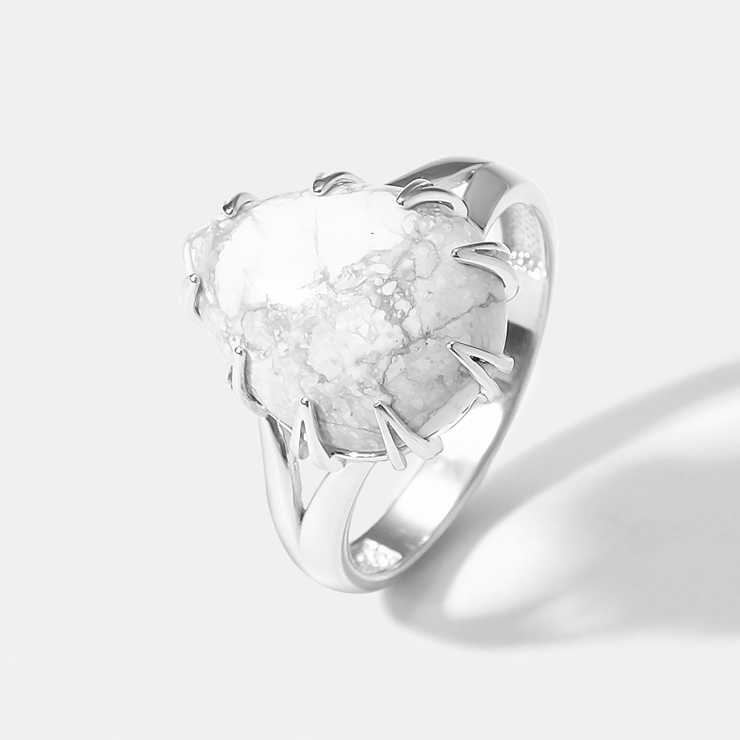 Серебряное кольцо с кахолонгом