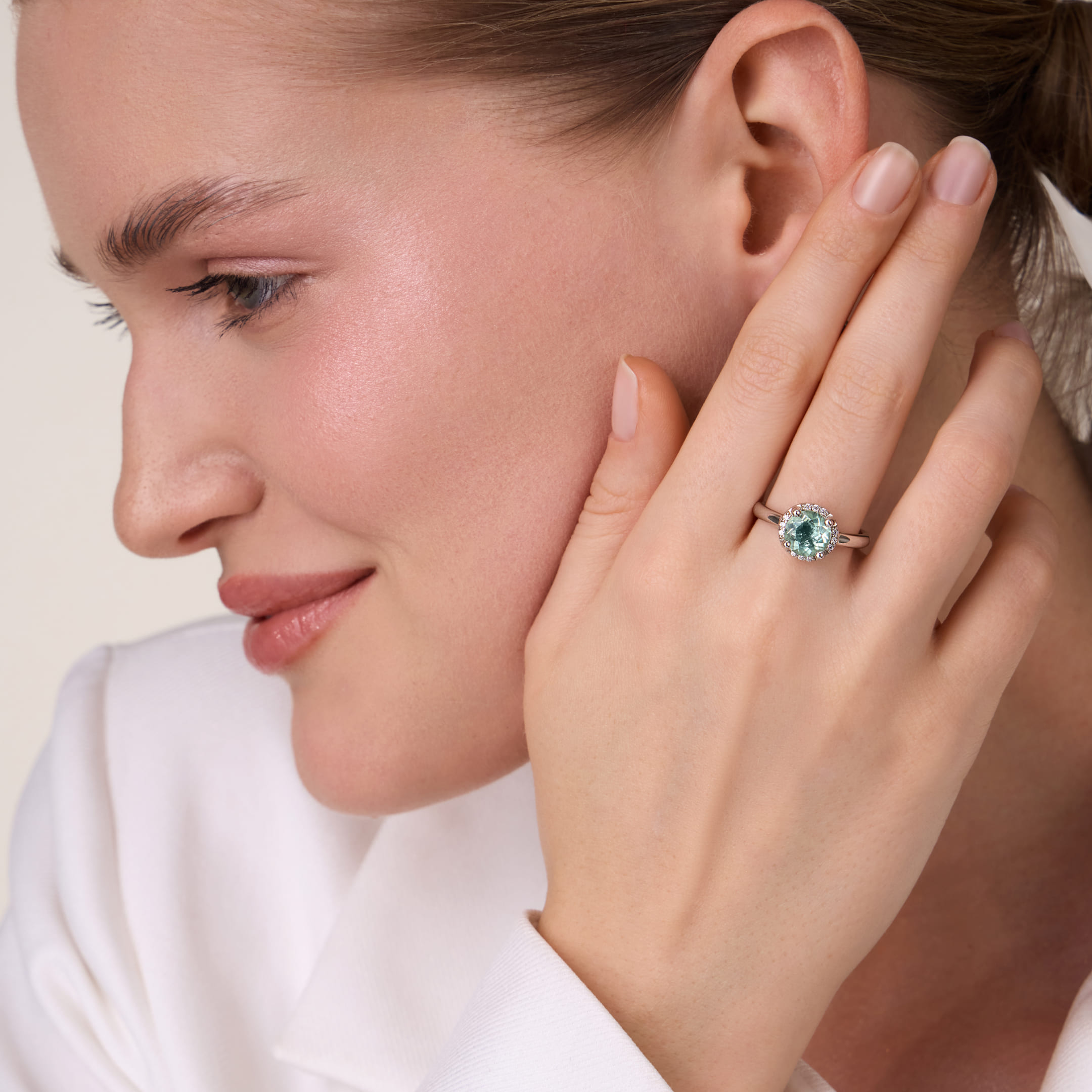 Серебряное кольцо с флюоритом