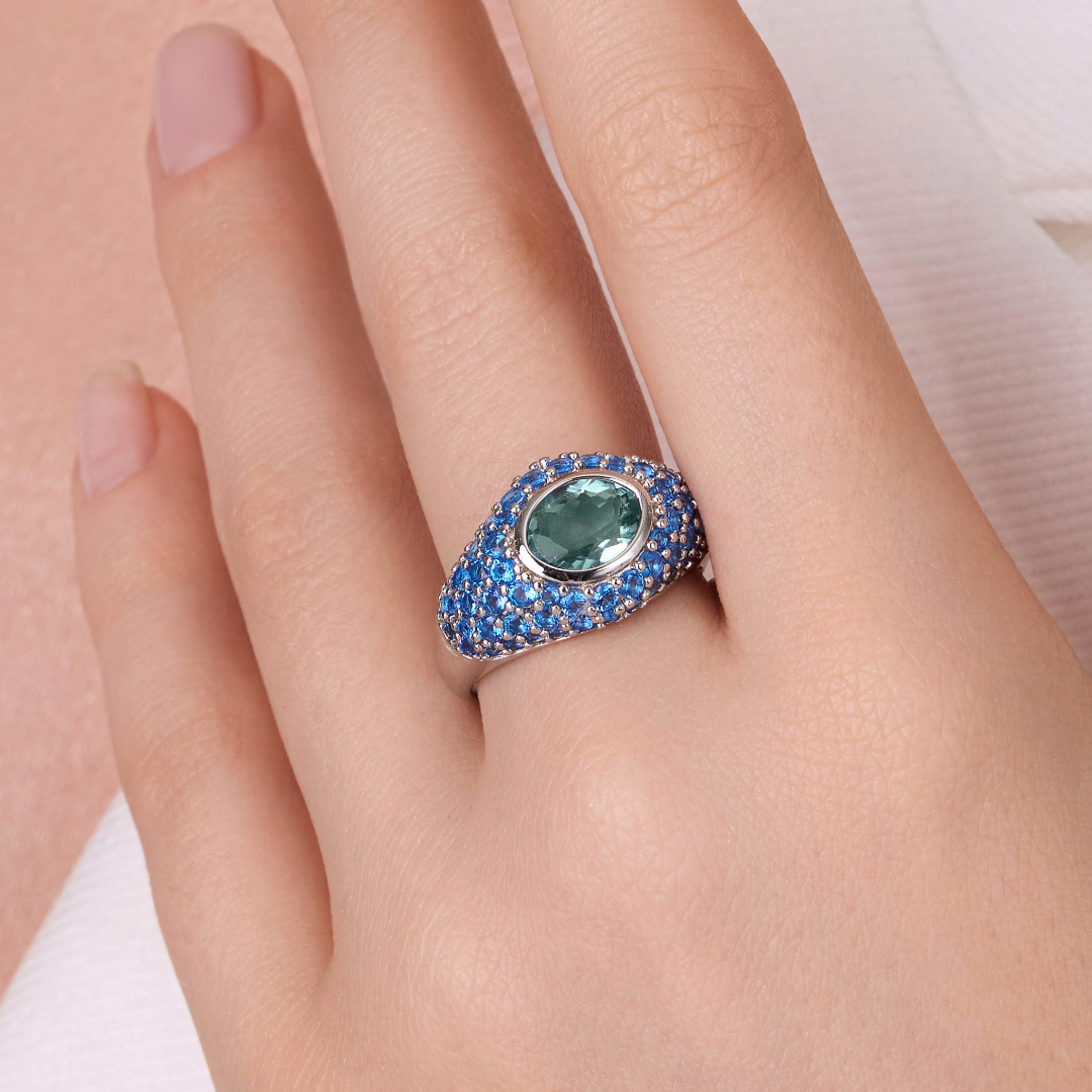 Серебряное кольцо с флюоритом