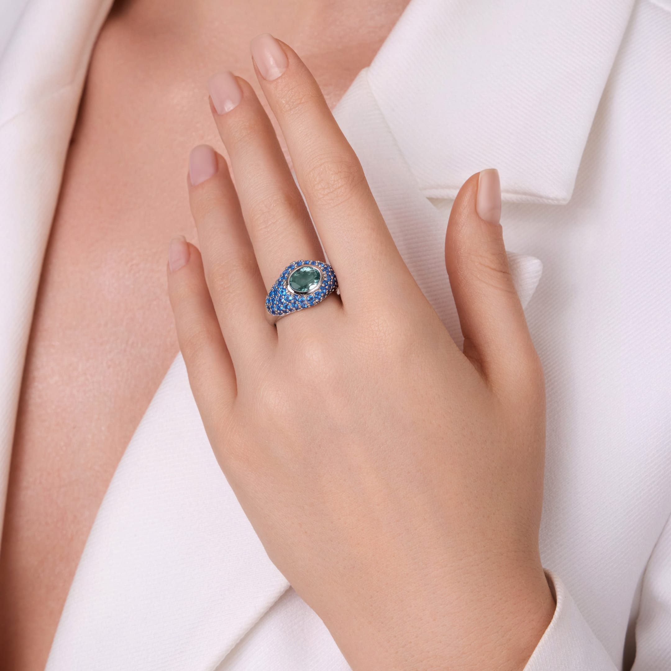 Серебряное кольцо с флюоритом