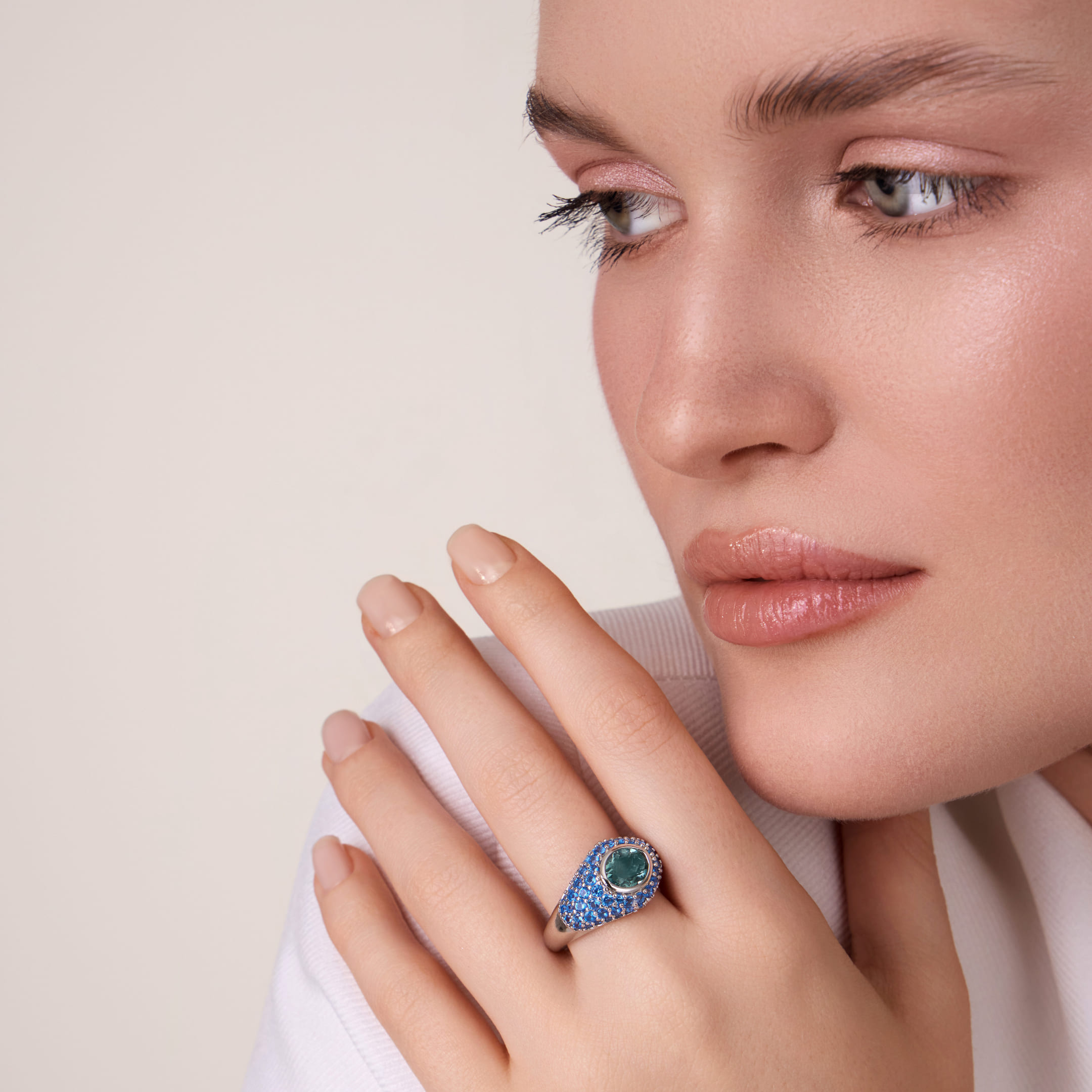 Серебряное кольцо с флюоритом